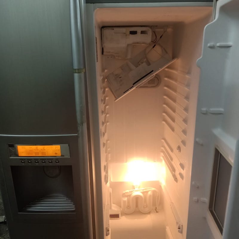 Chiller maintenance service